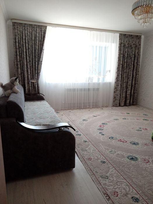 Продам 1-ком.квартиру на Батыс-2