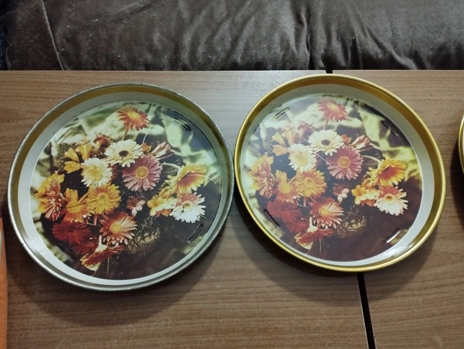 Метални подноси всякакви