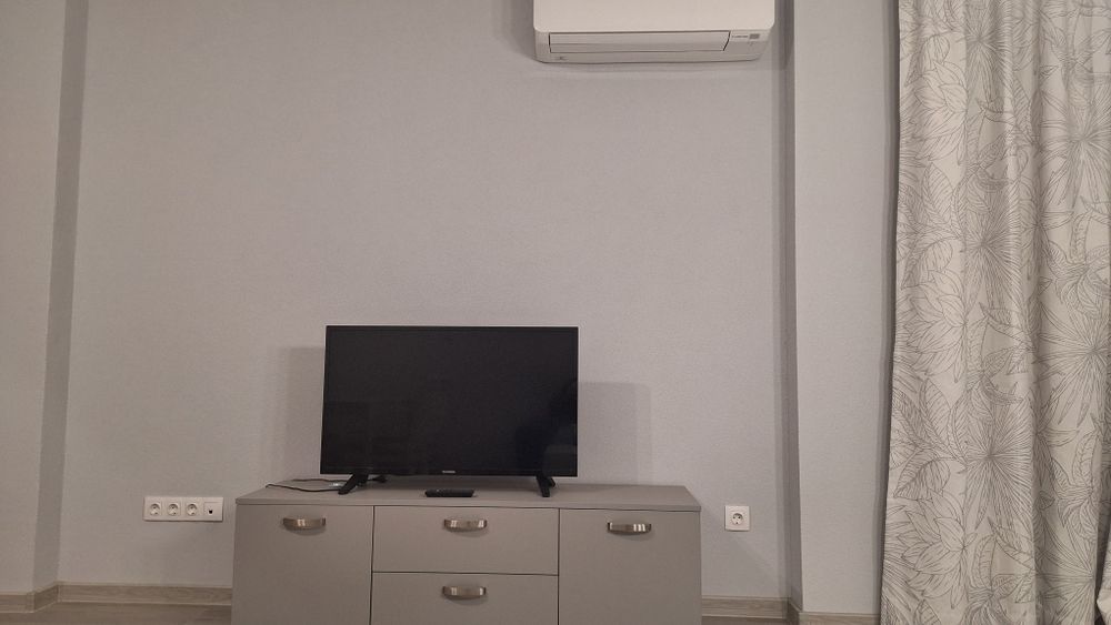 Дава се под наем Двустаен апартамент в София, Дианабад - 76 кв.м за 698.19 € - Снимка #3