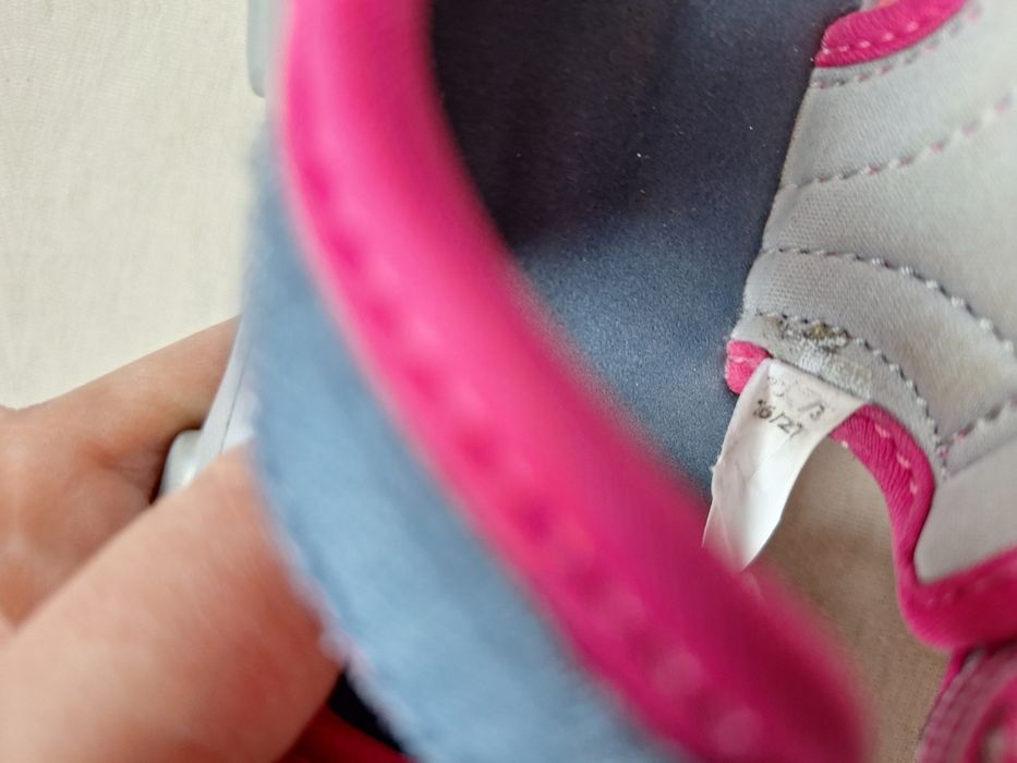 Нови детски маратонки и сандали за момиченце, размер 27