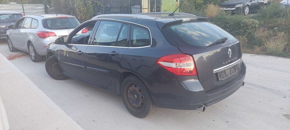 Renault Laguna 2.0 dci , Рено Лагуна на части!
Ноември 2011, Комби