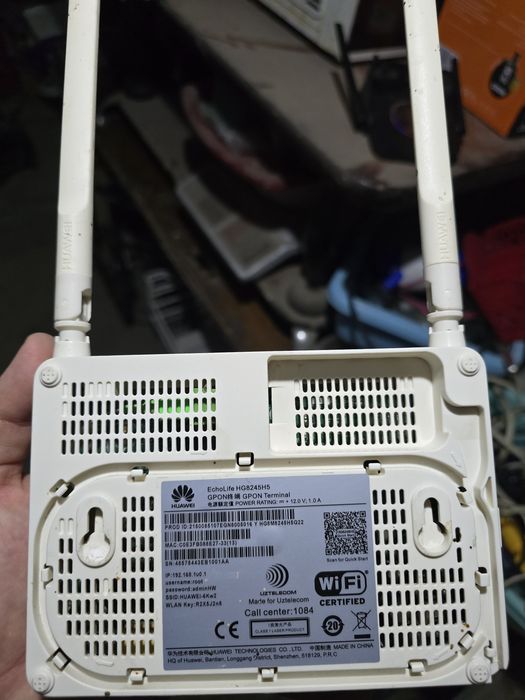Wifi router(GPON-optik tolali HG8245H5)