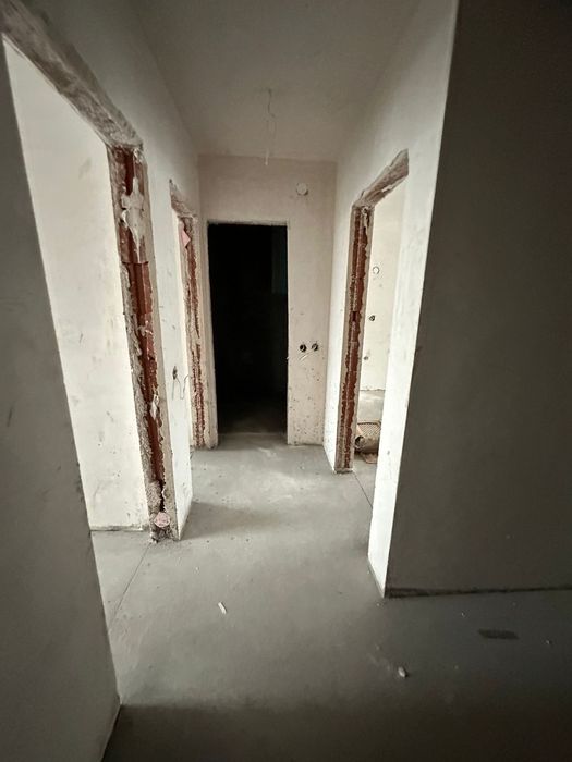 Продава се Тристаен апартамент в София, Малинова долина - 114 кв.м за 2018 €/кв.м - Снимка #8