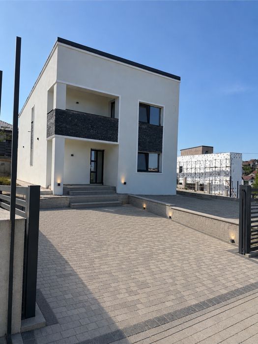 Casă Premium In Valea Adanca