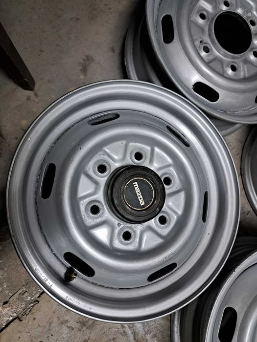 Джанти Мазда 5-JX 14 Шест болта