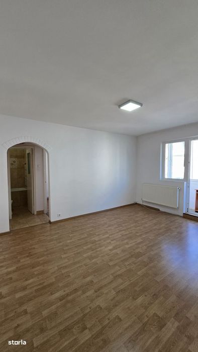 Apartament etaj 2