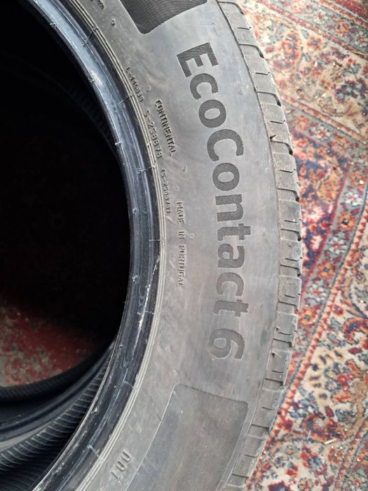 Continental 235/55/18 ПЕРФЕКТНИ