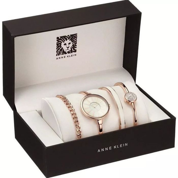 Женские часы подарочный набор