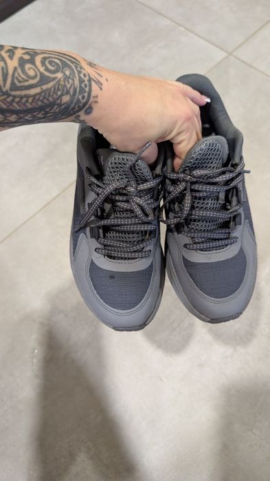 Маратонки Under armour 37