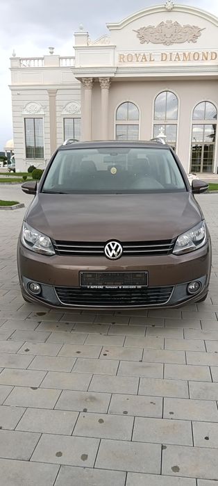 Volkswagen Touran 2.0 7 locuri