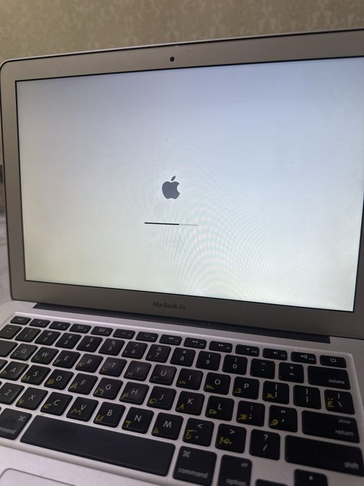MacBook Air 13 (2011)