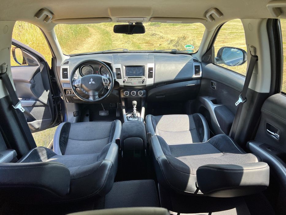 Mitsubishi Outlander 2.2 DI-D 4WD Automat