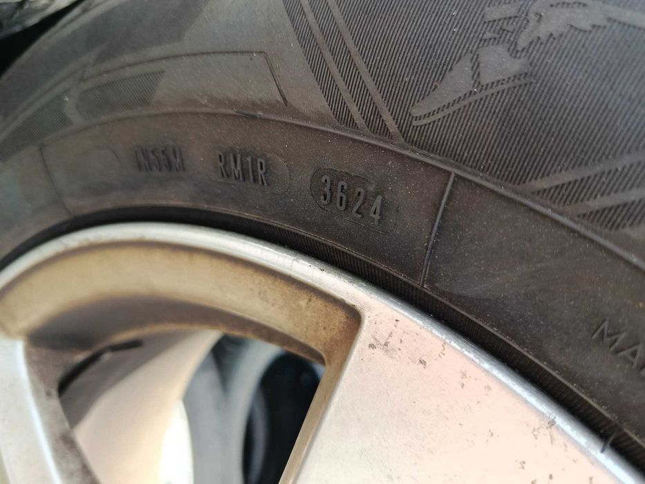 Jante Roti Ford Mondeo Cauciucuri Iarna 215 60 16 5x108