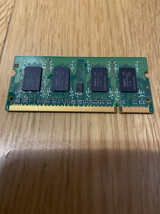 Memorie Laptop Samsung SO-DIMM DDR3-1600 4GB PC3I-12800 204 PIN+1 GB