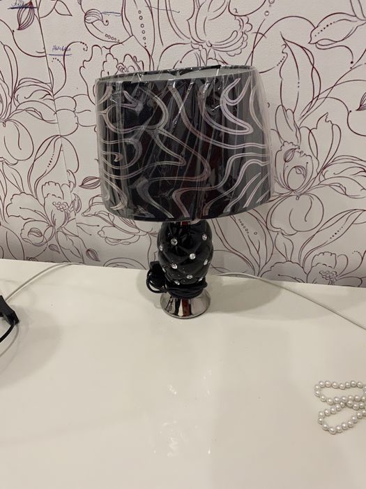 Продается светильник