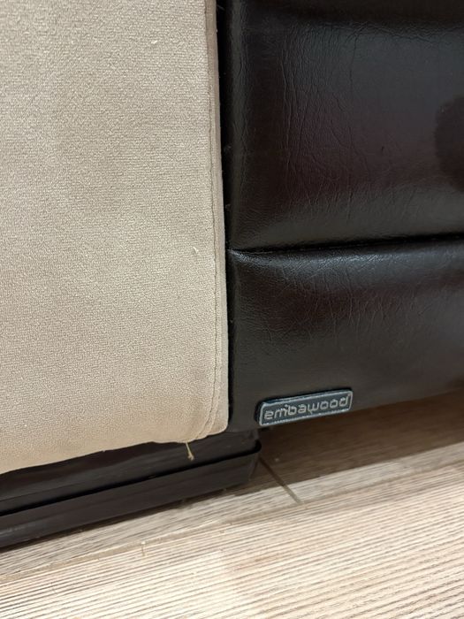 Продам диван embawood
