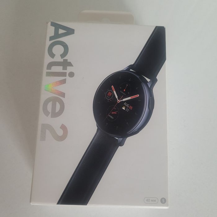 Продам часы самсунг актив2