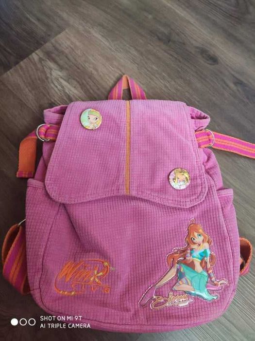 Детска раница на Уинкс.