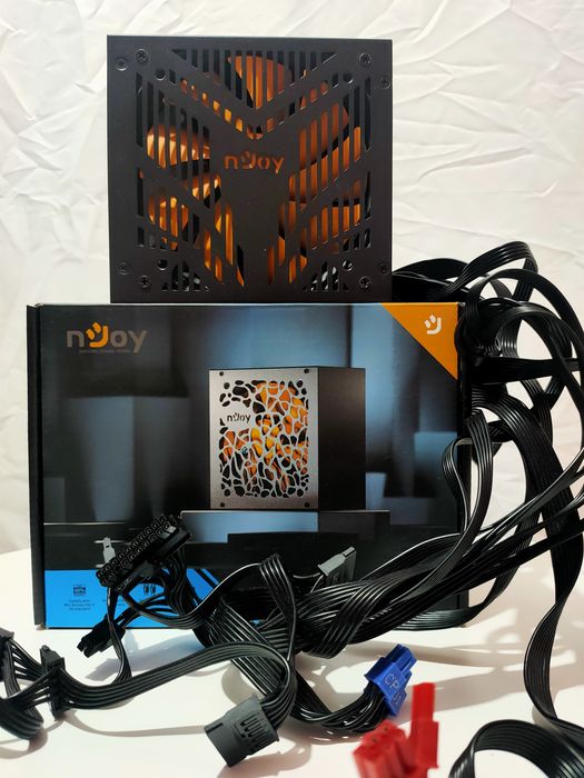 Sursa Gaming nJoy Dawn 650W - Stare Perfectă