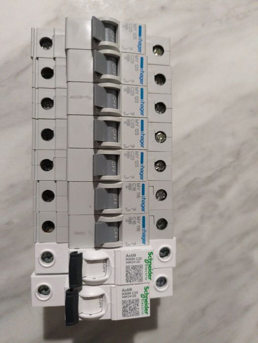 Sigurante (intrerupatoare) automate Hager si Schneider