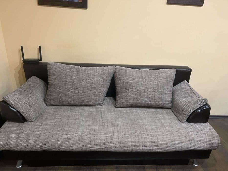 Диван за всекидневна