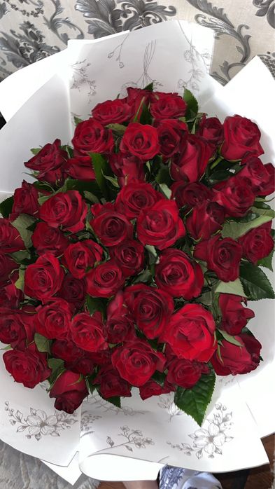 Цветы:51роза.нет в наличии