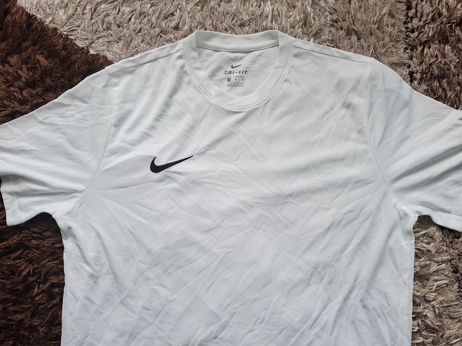 Nike Dry Fit-Ориг. Тениска Нова!