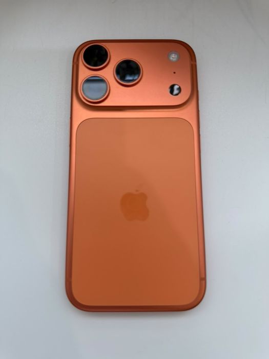Iphone 17 pro 256gb (физ. Симка)