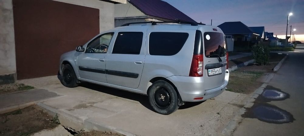 Ларгус сатылады жағдайы өте жақсы. 2018ж.