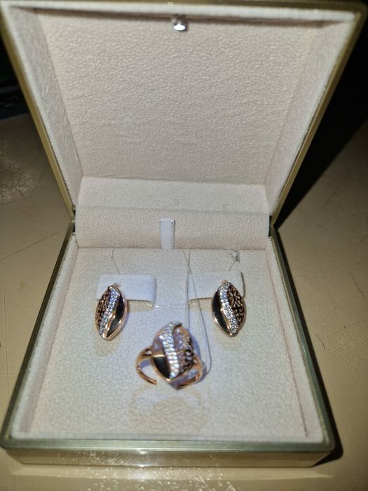 продам набор золото