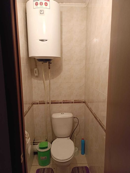 Продается  3 комн кв Габдуллина. 64 в центре