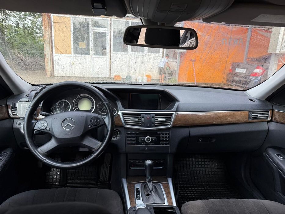 Мерседес бенз W212