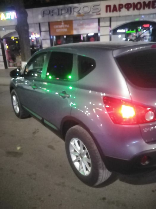 Срочно продам машину