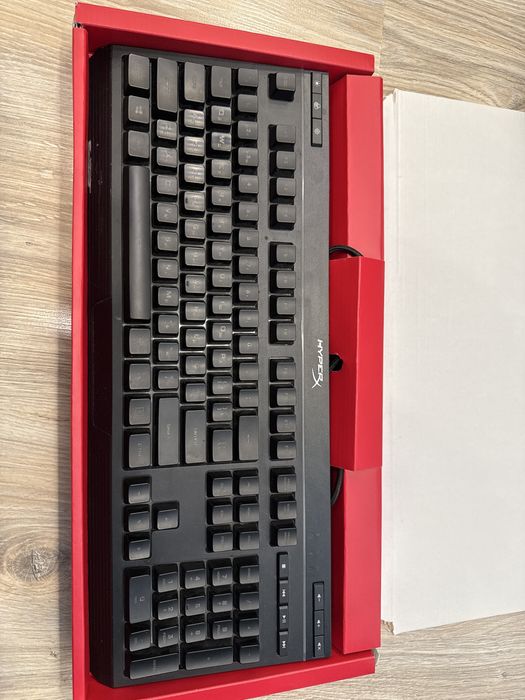 Клавиатура hyperx Alloy core RGB