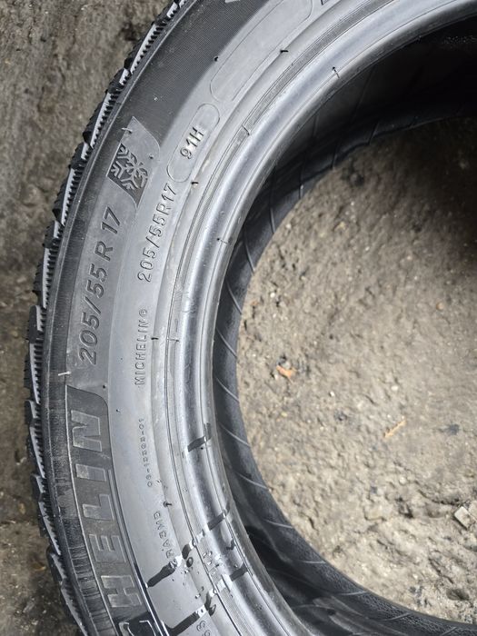 Anvelope 205 55 17 Michelin si Continental iarna