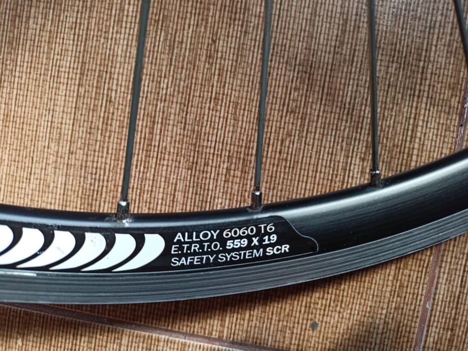 Roata bicicletă spate de 26' v-brake Remerx 3019