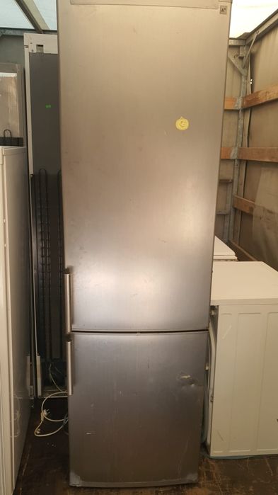 Vând  combina  whirlpool