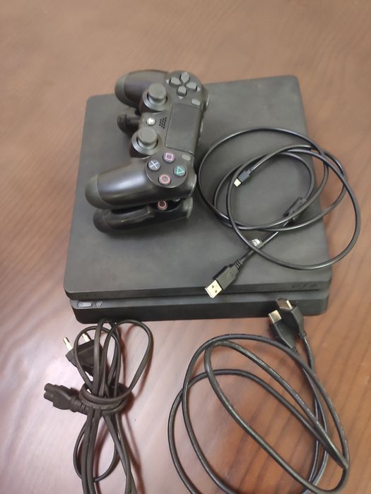 PlayStation 4 slim 1 Tb 9.00versiya