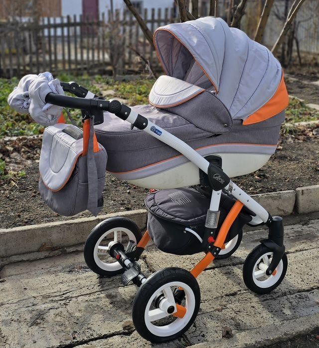 Продаю коляску 2в1, люлька и прогулочный блок