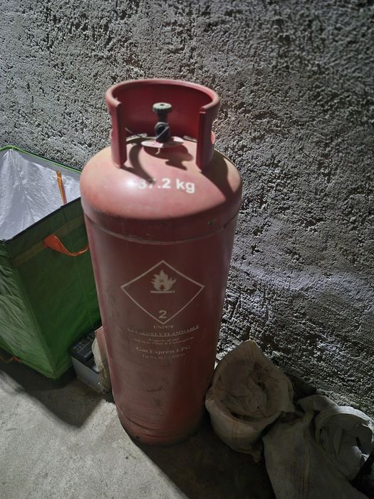 Butelie gaz 37.2 kg