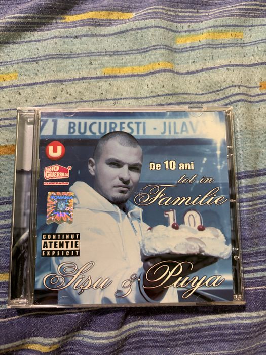 De 10 ani tot in familie sisu si puya