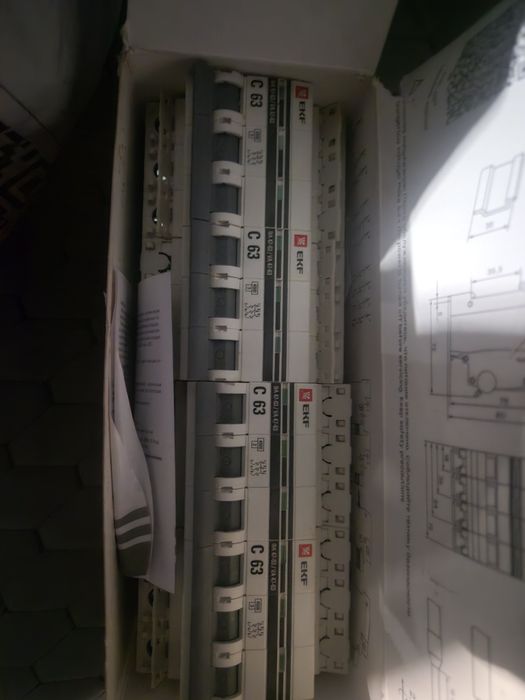 Автомат 3ех полюсной на 63Ампера