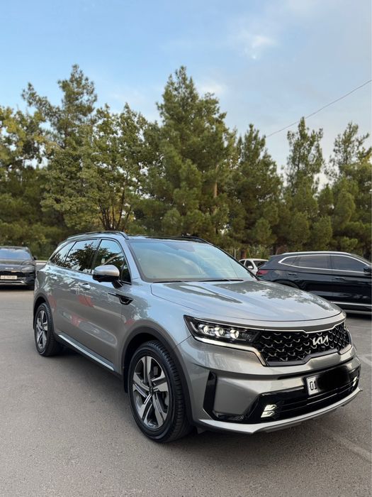 Kia Sorento 2.5 Full Black Edition 7 Kishilik 2022/2023 Srochno