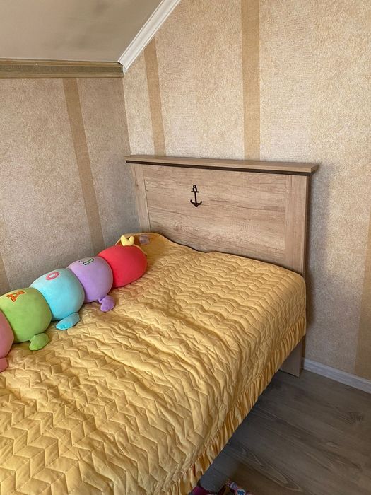 Детскии спальный гарнитур