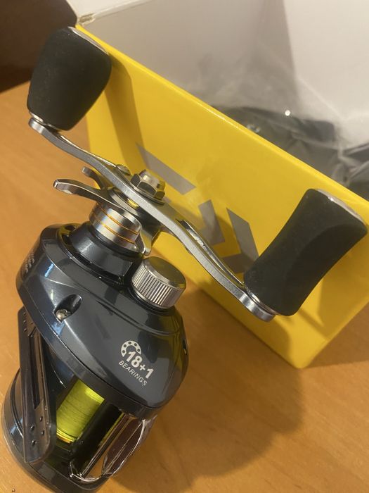 Spining Daiwa 18 + 1