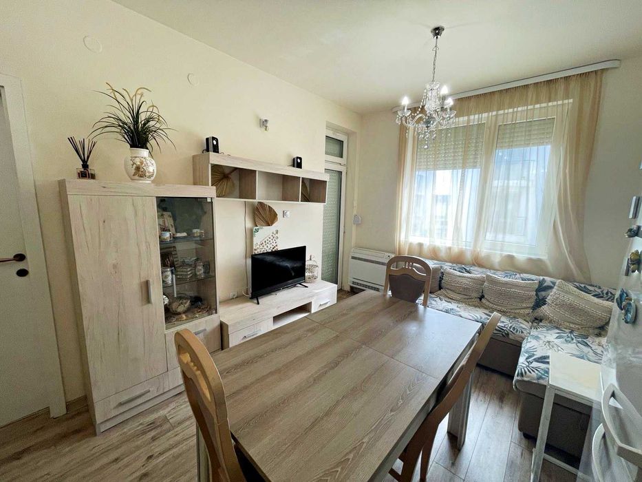Продава се Тристаен апартамент в к.к. Слънчев бряг - 68 кв.м за 668 €/кв.м - Снимка #3