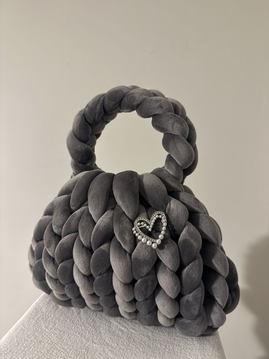 Чанта- ръчно плетена текстилна, пефректна за всеки повод и подарък