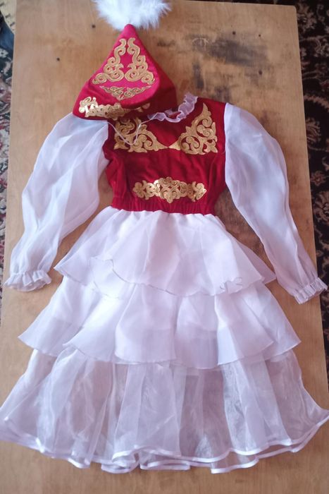 Национальная платья