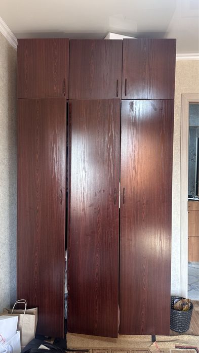 Шкаф шкаф продаюю