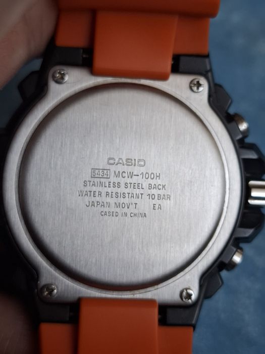 Часы Casio  модель  MCW- 100H хронограф